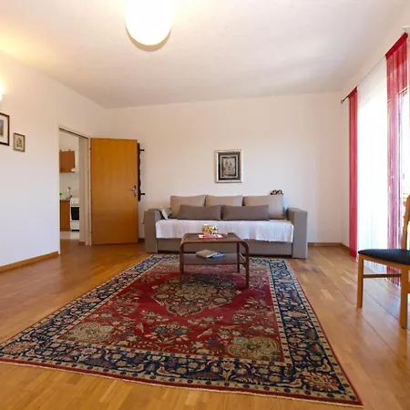 Apartman Mato 1763