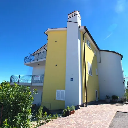Mato 1763 Apartman Banjole