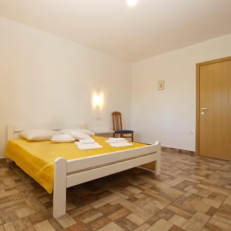 Apartman Mato 1763 *